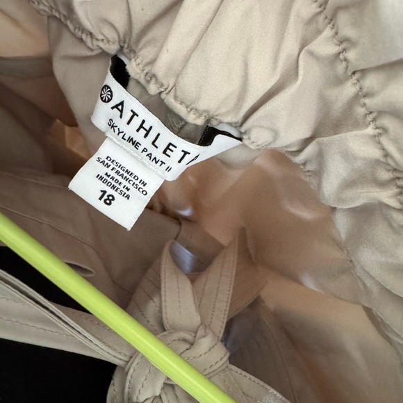 Athleta Cream Skyline Pants - Picture 3 of 3